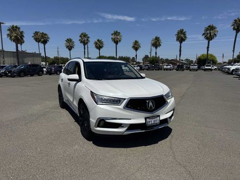 Used 2020 Acura MDX SH-AWD w/ Advance Package image 3