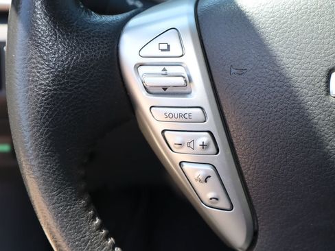 Used 2014 Nissan Sentra SL w/ Protection Package FWD image 11