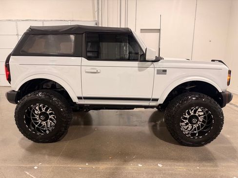 Used 2021 Ford Bronco Outer Banks AWD/4WD image 4