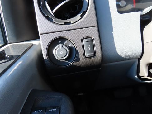 Used 2015 Ford F350 XL w/ Power Equipment Group image 33