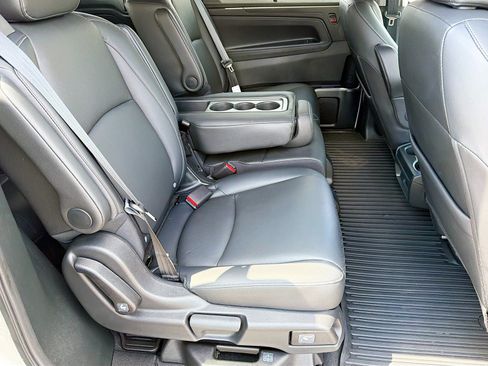 Used 2023 Honda Odyssey EX-L image 29