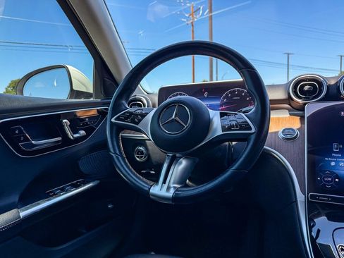 Used 2022 Mercedes-Benz C 300 Sedan image 16