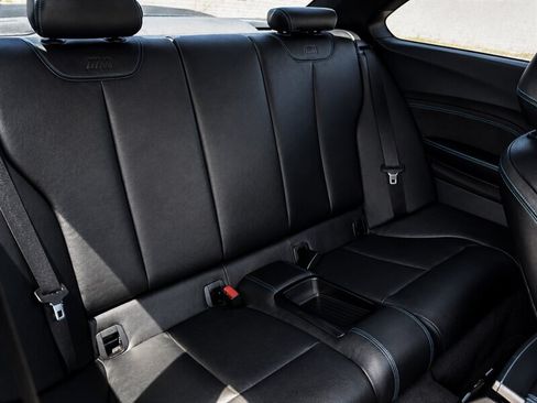 Used 2016 BMW M2 RWD image 22