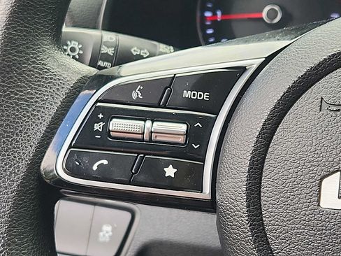 Used 2023 Kia Forte LXS w/ LXS Technology Package FWD image 20