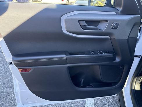 Used 2025 Ford Bronco Sport Outer Banks w/ Outer Banks Tech Package+ image 10