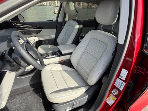 New 2026 Lincoln Nautilus Reserve image 23