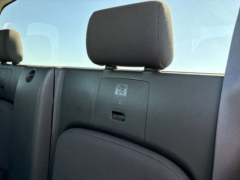 Used 2020 Nissan Frontier S image 18