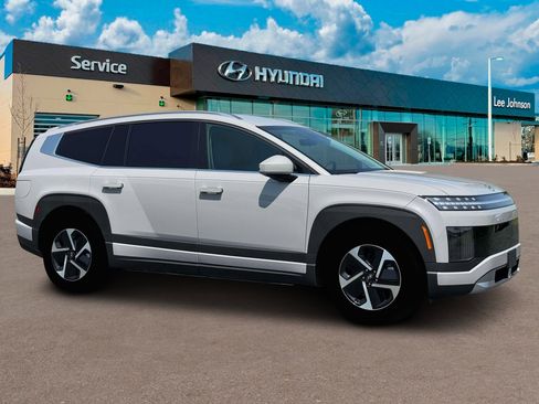 New 2026 Hyundai Ioniq 9 SE image 10