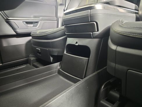 Used 2025 Rivian R1T Adventure AWD/4WD image 31