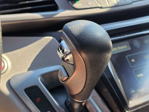 Used 2016 Honda Odyssey EX-L image 36