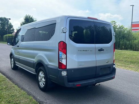 Used 2015 Ford Transit 150 XLT RWD image 7