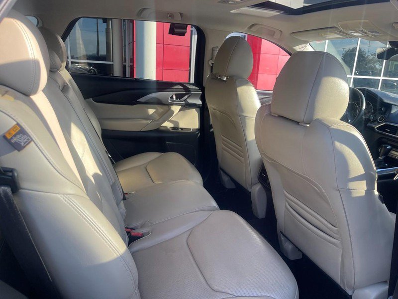 Used 2019 MAZDA CX-9 Touring w/ Touring Premium Package FWD image 8