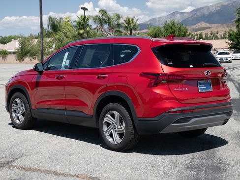 Used 2023 Hyundai Santa Fe SEL FWD image 6