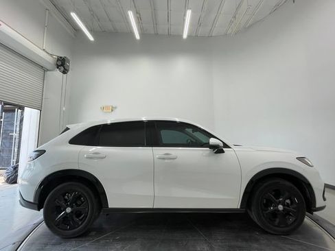 Used 2024 Honda HR-V EX-L image 14