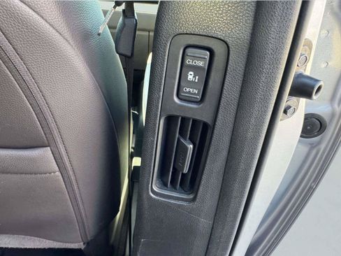 Used 2019 Honda Odyssey Touring image 51