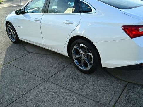 Used 2024 Chevrolet Malibu LT image 8