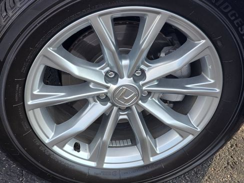 Used 2024 Honda CR-V EX-L image 10