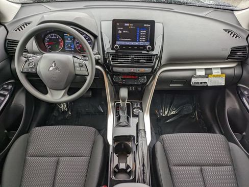 New 2026 Mitsubishi Eclipse Cross LE AWD/4WD image 15