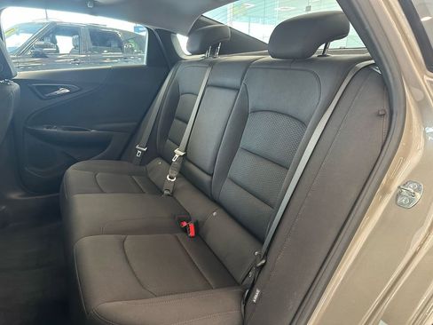 Used 2022 Chevrolet Malibu LT image 22