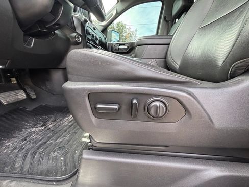 Used 2021 Chevrolet Silverado 3500 LTZ w/ LTZ Convenience Package AWD/4WD image 10