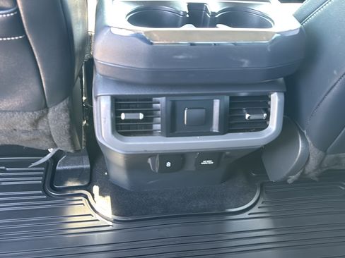 Used 2023 Ford F150 Lariat w/ Trailer Tow Package AWD/4WD image 15
