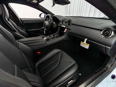 New 2025 Karma Revero Luxury image 39