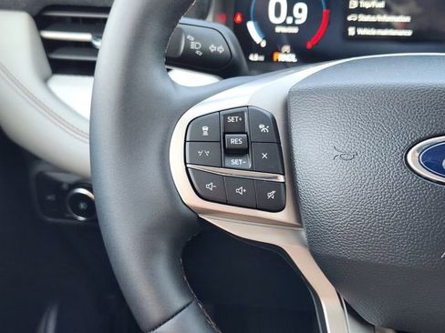 New 2026 Ford Explorer Active w/ Active Comfort Package image 27
