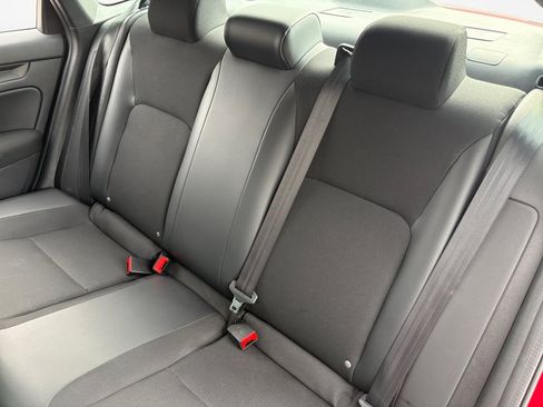 Used 2023 Honda Civic Sport image 12
