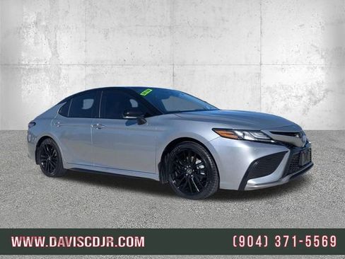 Used 2024 Toyota Camry XSE FWD image 1