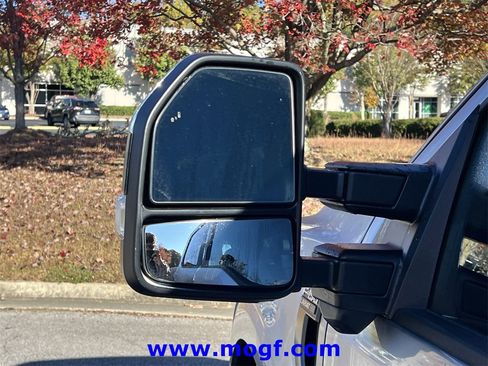 Used 2022 Ford F150 Lariat w/ Equipment Group 502A High image 37