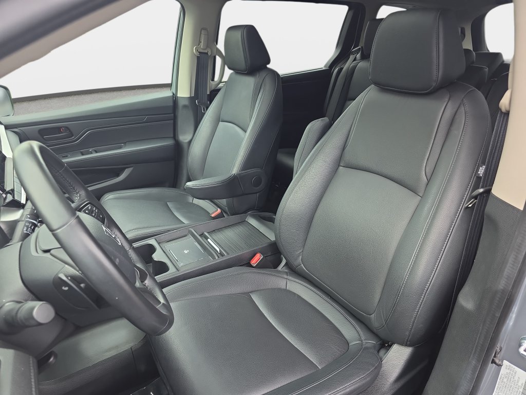 Used 2025 Honda Odyssey EX-L image 13