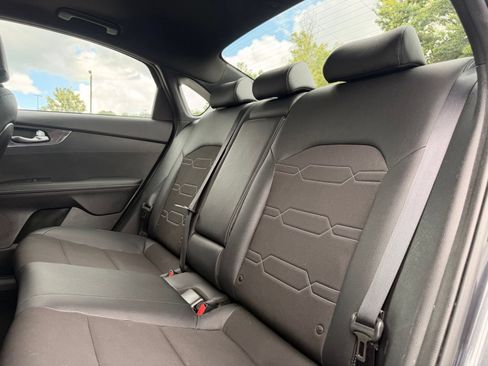 Used 2022 Kia Forte GT-Line w/ GT-Line Premium Package FWD image 28