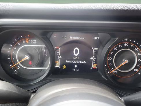 New 2026 Jeep Gladiator Willys AWD/4WD image 17