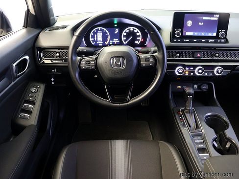 Used 2023 Honda Civic Sport image 14