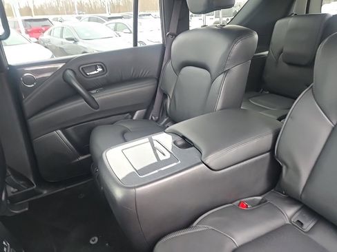 Used 2024 Nissan Armada SL w/ Midnight Edition Package image 44