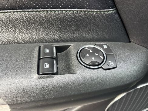 Used 2019 Ford Mustang Bullitt image 12