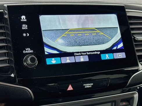 Certified 2019 Honda Passport Touring image 14