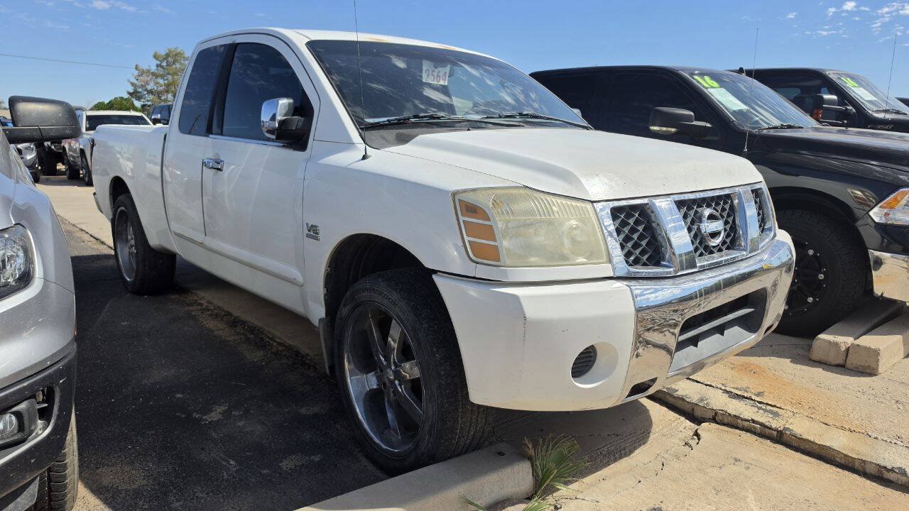 Used 2004 Nissan Titan SE RWD image 2