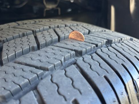 Used 2023 Toyota Tundra Platinum image 13