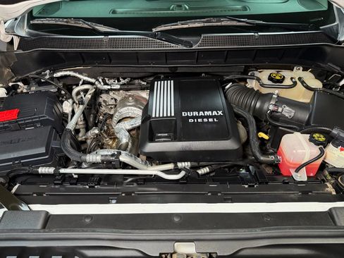 Used 2020 Chevrolet Silverado 1500 LTZ image 55