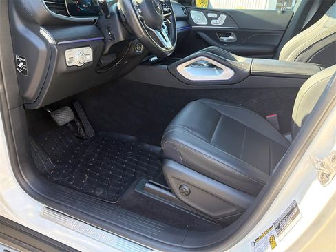 Used 2023 Mercedes-Benz GLE 350 4MATIC w/ 3rd Row Seat Package image 9