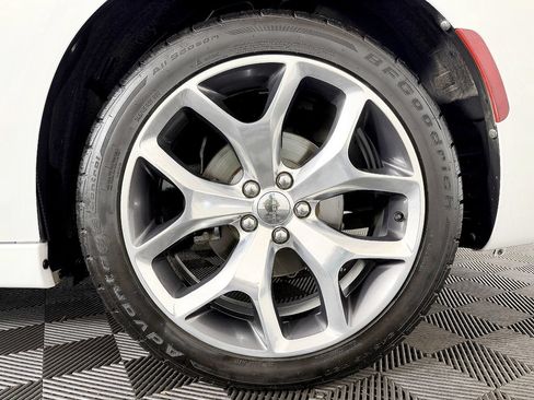 Used 2015 Dodge Charger R/T w/ Plus Group RWD image 26