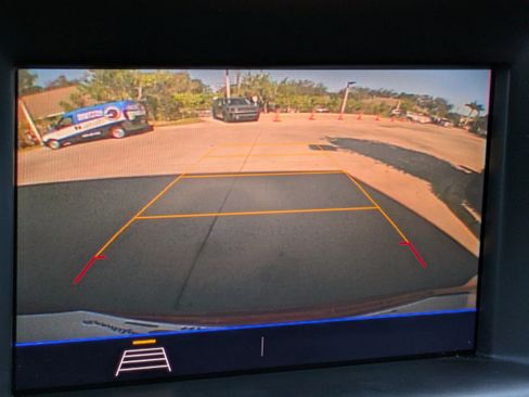 Used 2021 GMC Terrain SLE image 22