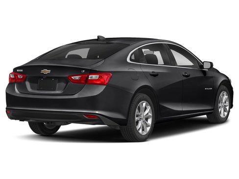 Used 2023 Chevrolet Malibu LT w/ Driver Confidence Package FWD image 2