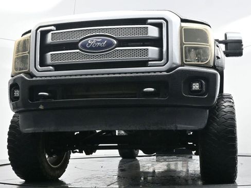 Used 2015 Ford F350 Platinum w/ Platinum Package image 50