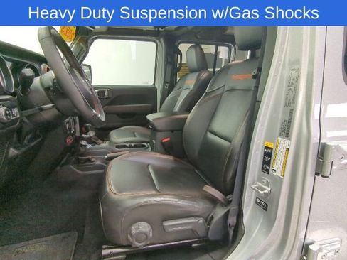 Used 2023 Jeep Gladiator Mojave w/ Cold Weather Group image 12