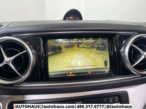 Used 2017 Mercedes-Benz SL 550 image 26