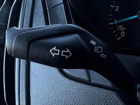 Used 2018 Ford Transit 350 350 3dr LWB Medium Roof Cargo image 31