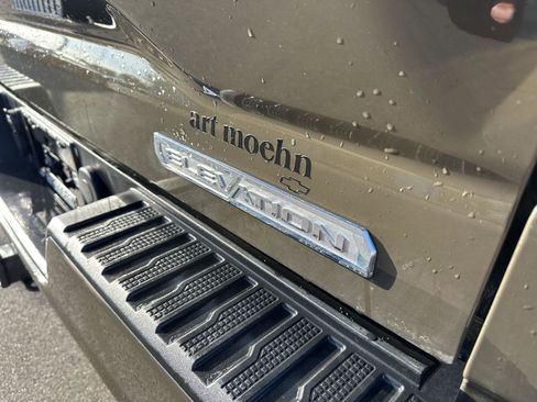 Used 2024 GMC Sierra 1500 Elevation w/ X31 Off-Road Package AWD/4WD image 6
