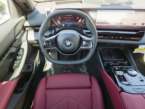 New 2026 BMW 530i w/ Premium Package image 15